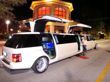 St Augustine Range Rover Limo 